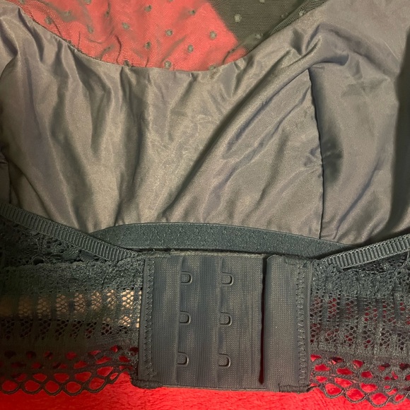 Victoria’s Secret Bra - Picture 6 of 6